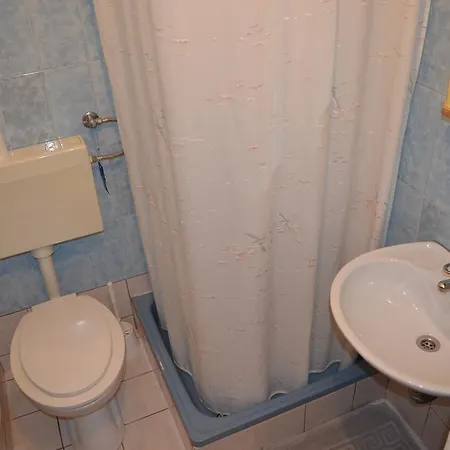 Guest house & Dordic Baska (Krk)