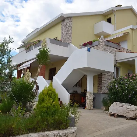 & Dordic Guest house